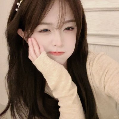 高校女汉子封面